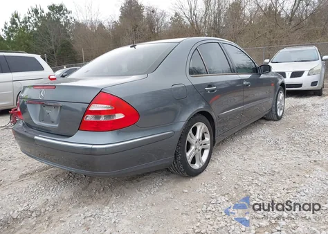2006 Mercedes-Benz E 350 z USA, uszkodzony, nr VIN WDBUF56J46A926951